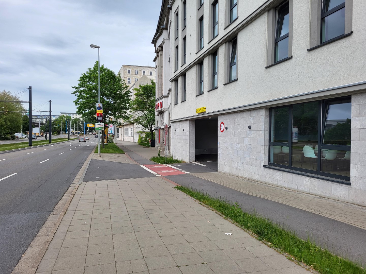 Ausfahrt beim Metropol Chemnitz